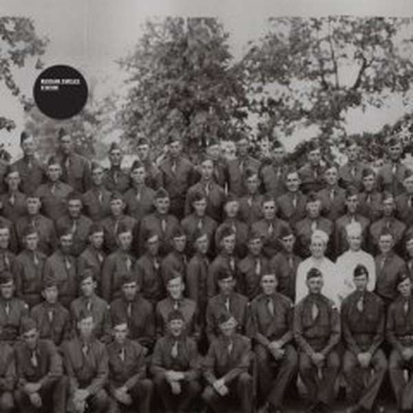 Russian Circles – Station cover artwork