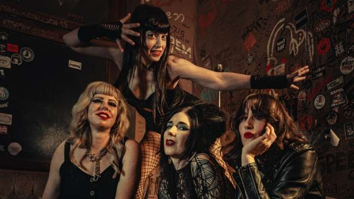 The Darts – Tour Talk