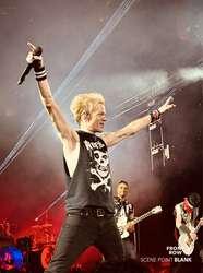 Photo by Mirela Z. of Front Row Fans