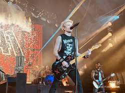 Photo by Mirela Z. of Front Row Fans