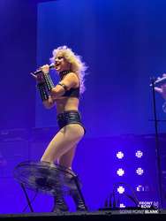 Amyl and The Sniffers