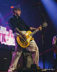 Social Distortion