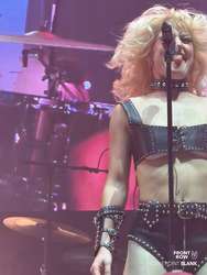 Amyl and The Sniffers