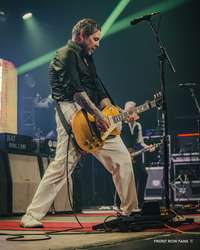 Social Distortion