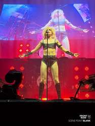 Amyl and The Sniffers